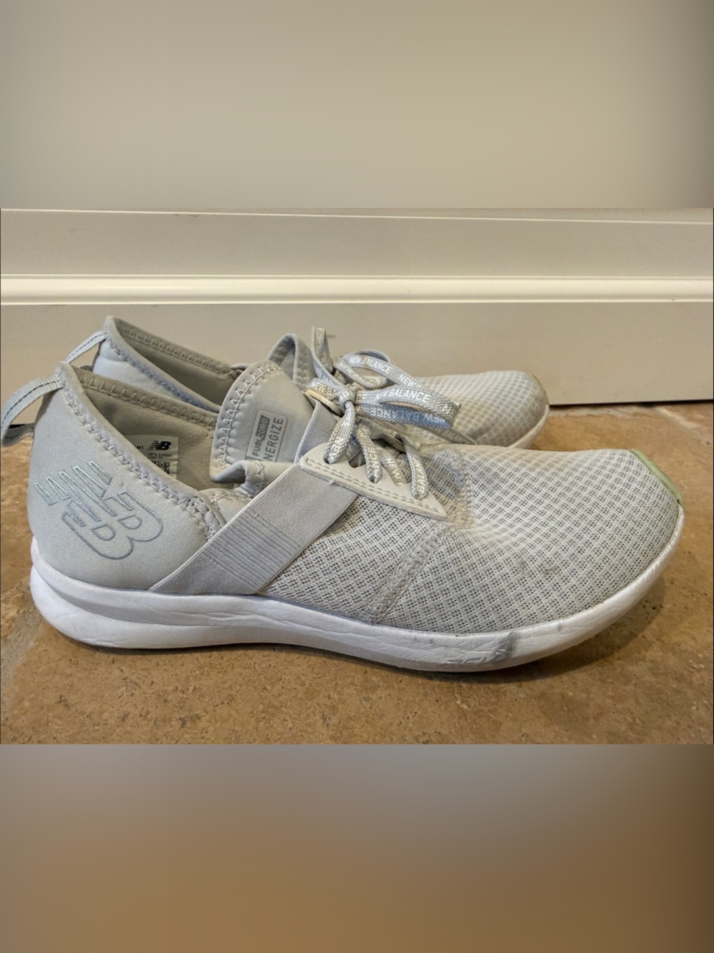New Balance Fuelcore Nergize Women's Sneakers in Light Gray